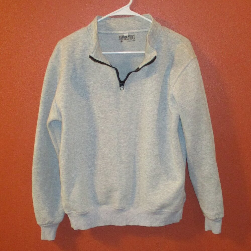 Taylor Swift Sweatshirt Era Tour Woman Medium Gray Black Blue Long Sleeve - Picture 9 of 13